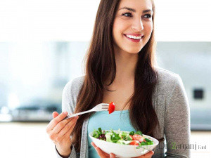 چه بخوریم تا شکمی تخت داشته باشیم؟