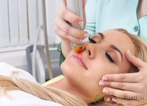 به طور کلی پرمویی قسمت پشت لب به خاطر عوامل زیر به وجود می آید: