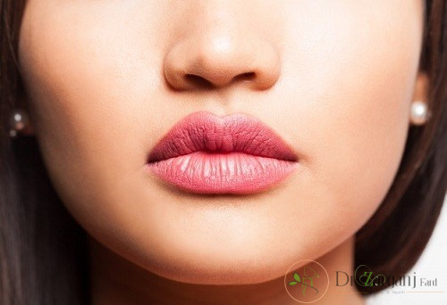 برند مناسب ژل لب باید دارای چه مشخصه هایی باشد و برای انتخاب ژل مناسب چه معیارهایی باید مد نظر قرار گیرد؟