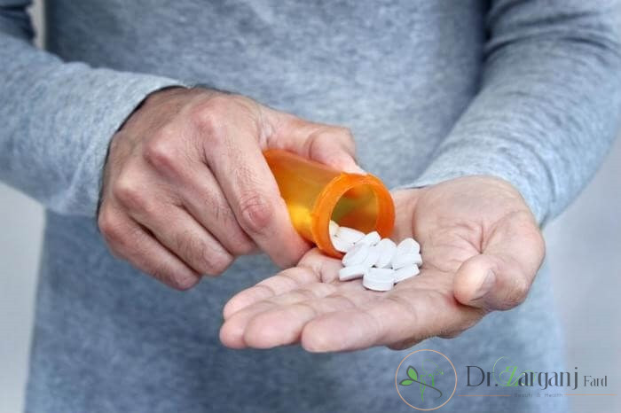 استفاده از مسکن در صورت عدم تاثیر پذیری پک یخ و آلوئه ورا