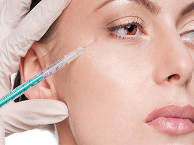 تزریق بوتاکس باید توسط چه کسی انجام شود؟