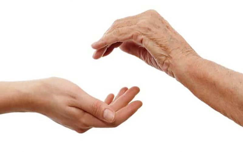 تزریق چربی به دست، در بیمارستان های دولتی کمترین هزینه را برای شخص به دنبال دارد