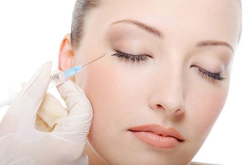 ویژگی تزریق چربی به پشت پلک
