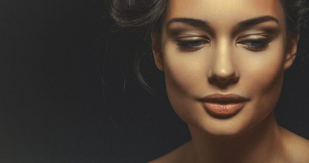 یکی از شیوه های پر طرفدار زیبایی، تزریق کردن ژل گونه می باشد