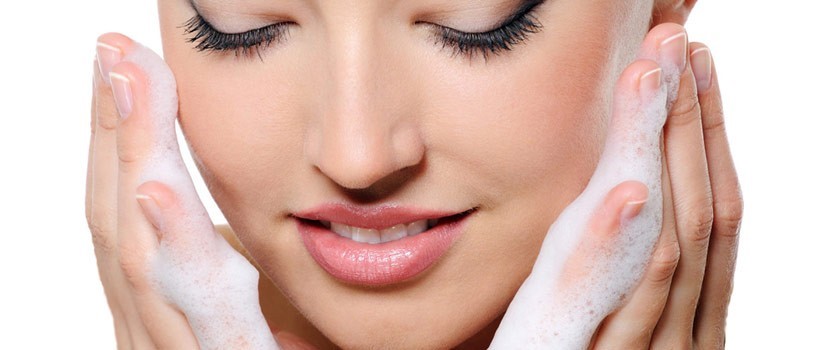 نحوه صحیح شستن صورت بعد از تزریق بوتاکس