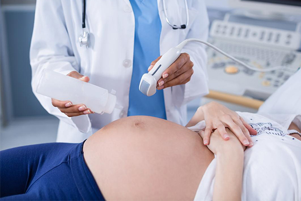 مشکلات مربوط به ناحیه رحم و تخمدان